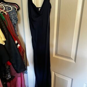 Wilderd Elegant Black Sleeveless Gown